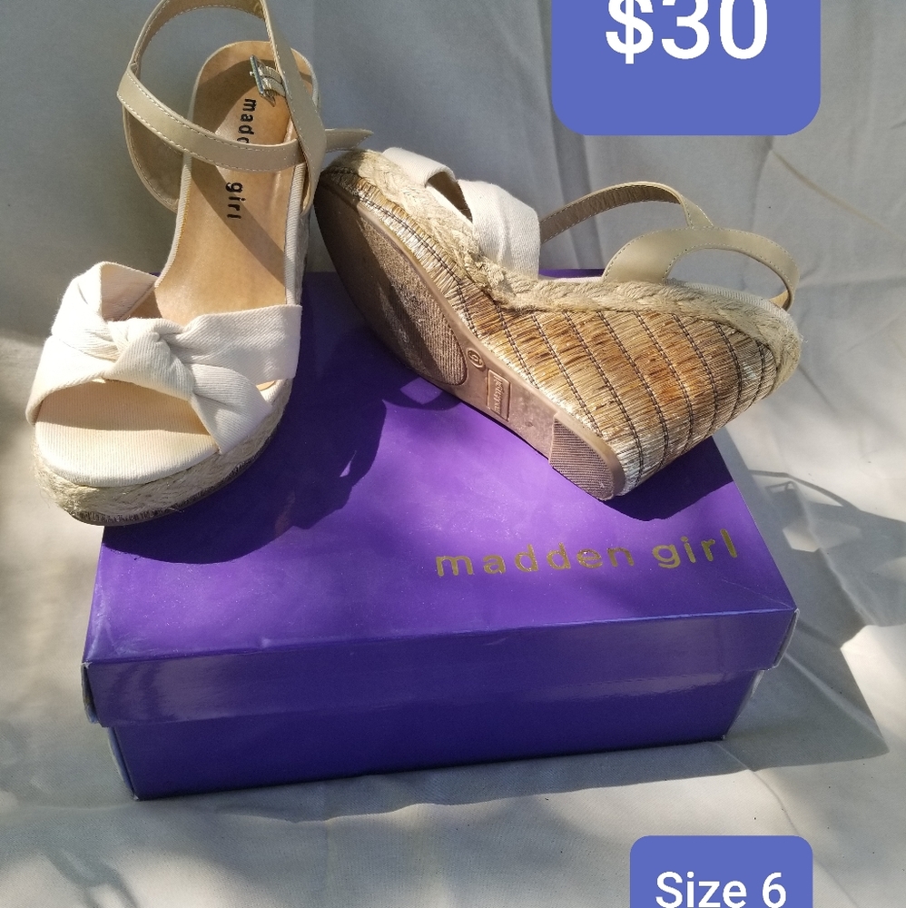 Wedge sandals